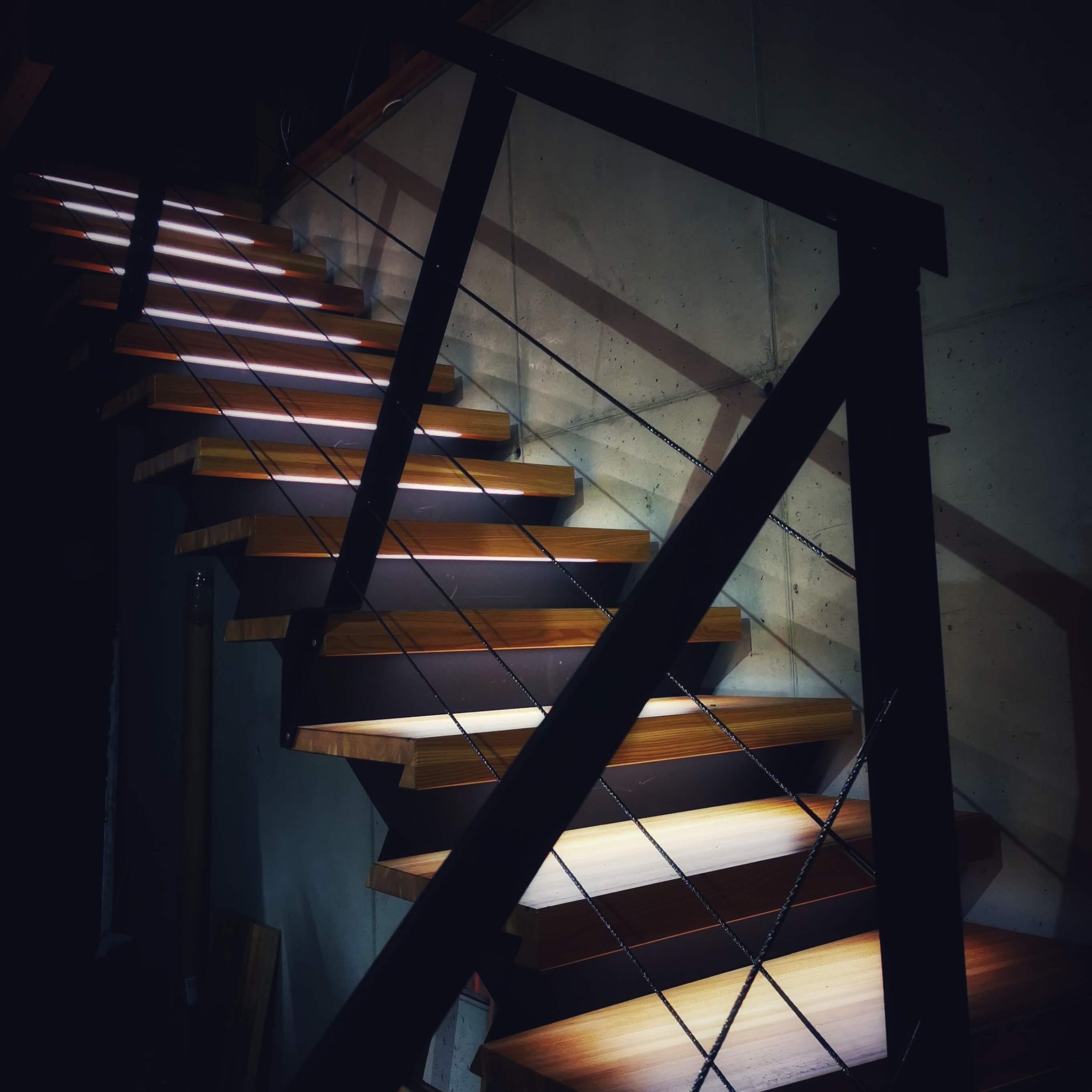 ATIPICKÉ LED OSVETLENIA